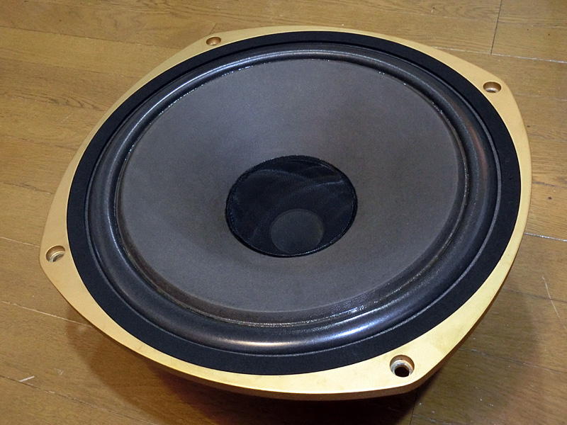 TANNOY 3828 修理例