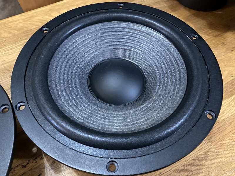 JBL A820 修理例 M08使用