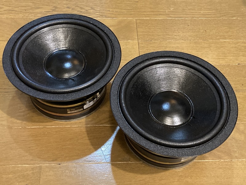 Meyer Sound HD-1 修理例 MJ08 使用