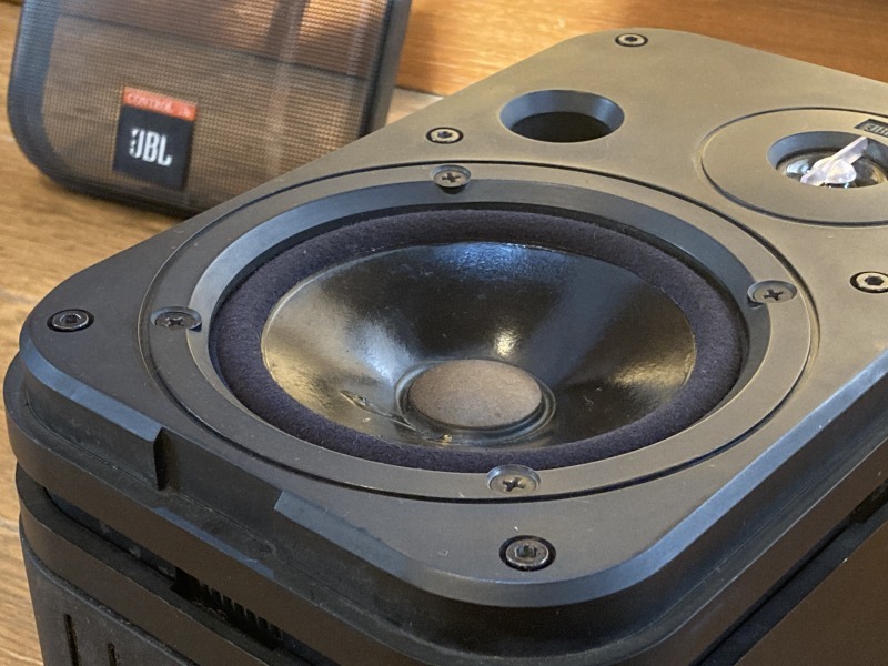 JBL Control1 修理例 U04 使用