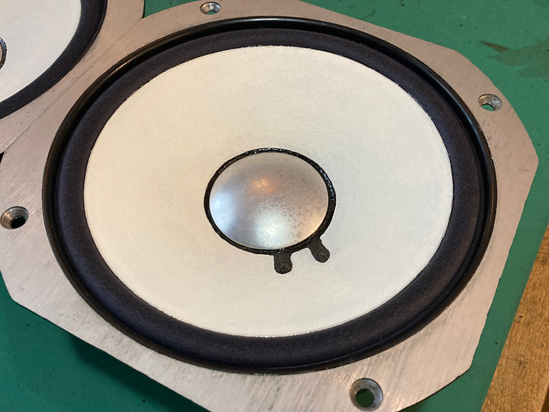 JBL LE8T 修理例 UE08 使用